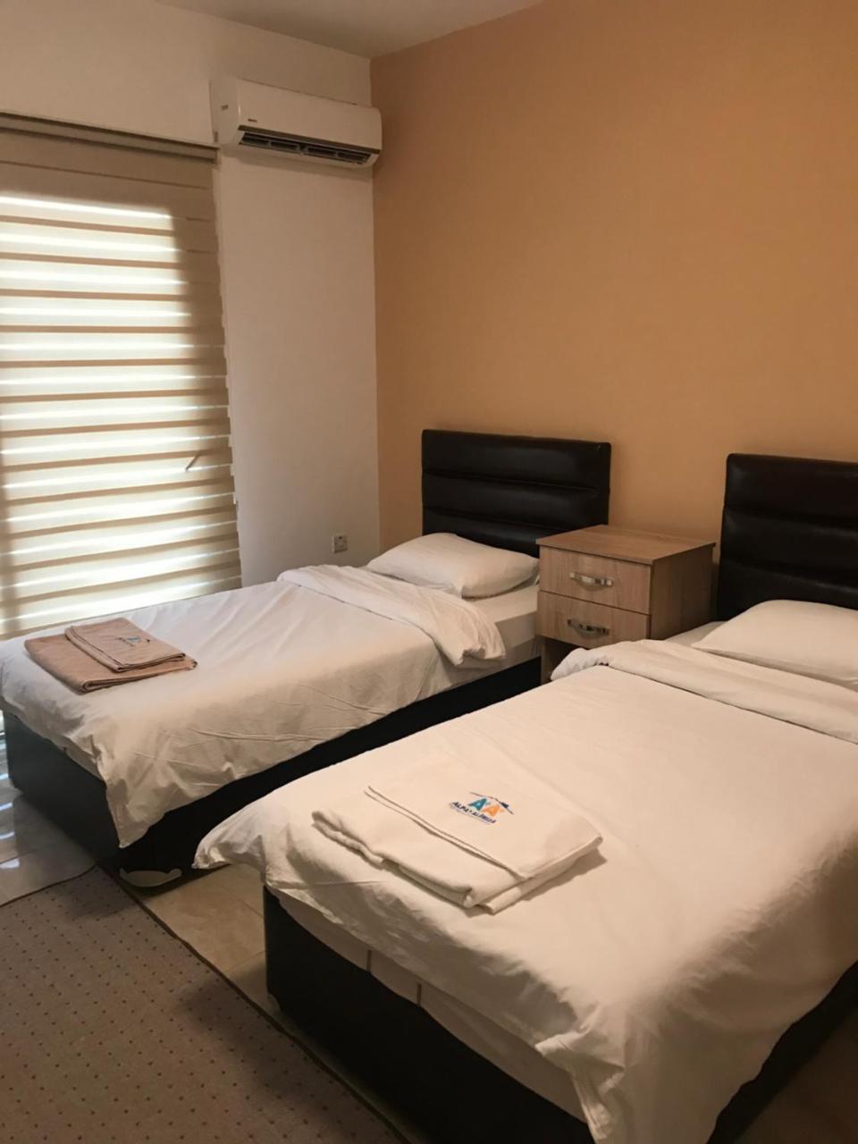 Aa+ Rezidance Motel Nikosia Bagian luar foto